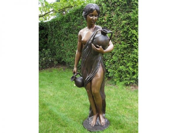 Bronzefigur Antonia mit Krügen