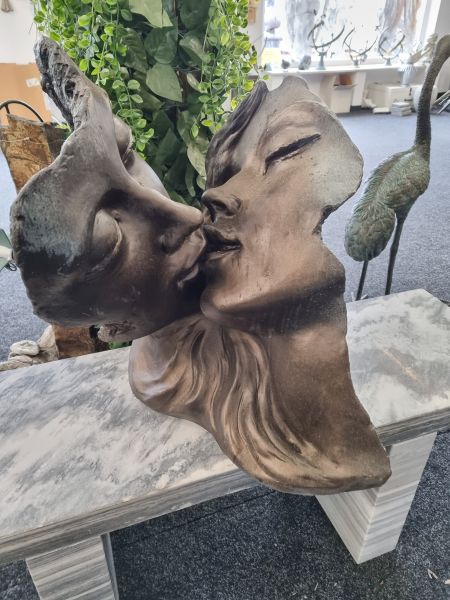 Gartenfigur, Büste Gesicht "Romeo und Julia", Steinguss in Bronzeoptik - Original von Vidroflor