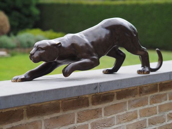 Bronzefigur Jaguar dunkel
