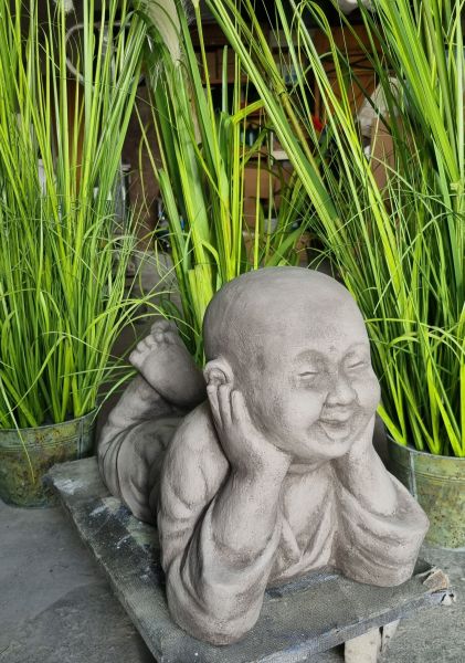Gartenfigur Buddha "Hoeti" liegend verschiedene Farben