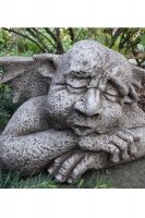 Gartenfigur Gargoyle SLEEPYHEAD, Steinguss, © by Fiona Scott - Original von Vidroflor