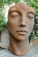 Gartenfigur Gesicht "FRAU", Steinguss, Edition Oxid, klein - Original von Vidroflor