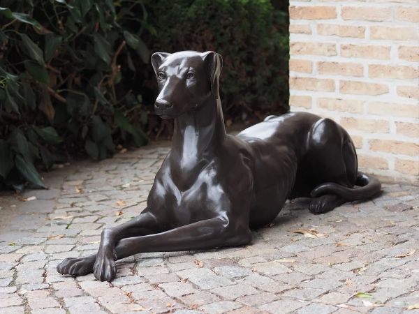 Bronzefigur Dobermann 2