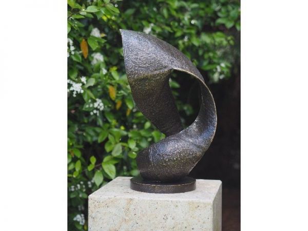 Bronzefigur Moderne Skulptur Wave