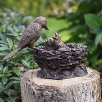 Bronzefigur Vogelnest