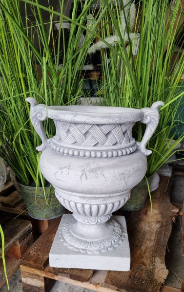 Amphore, Vase "Trophäe", antik grau