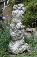 Gartenfigur Sarah Kay "LEONIE", Steinguss - Original von Vidroflor