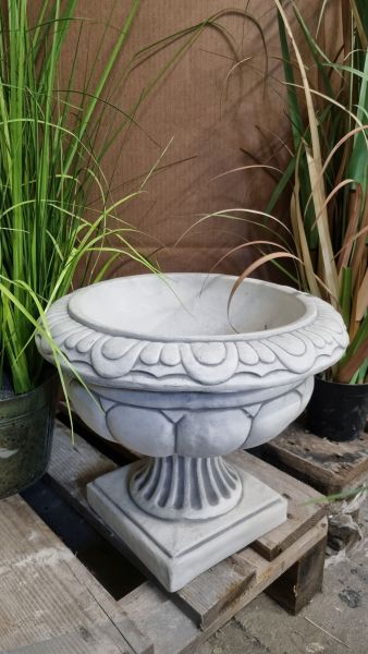 Pflanzgefäß, Vase im griechischen Stil, antik grau